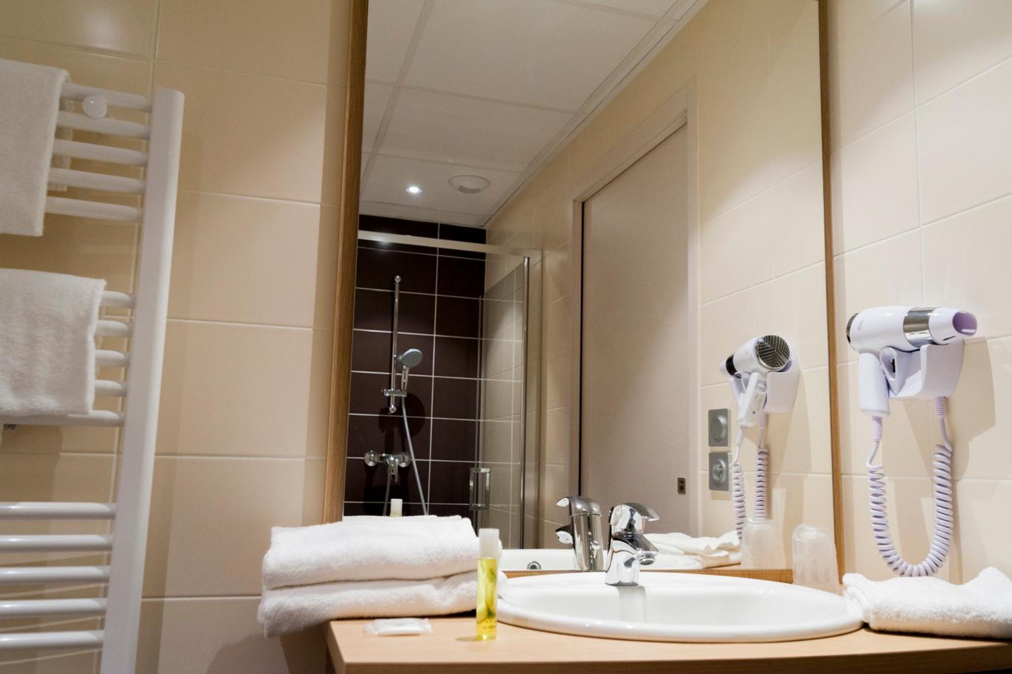 Brit Hotel Macon Centre Gare 외부 사진